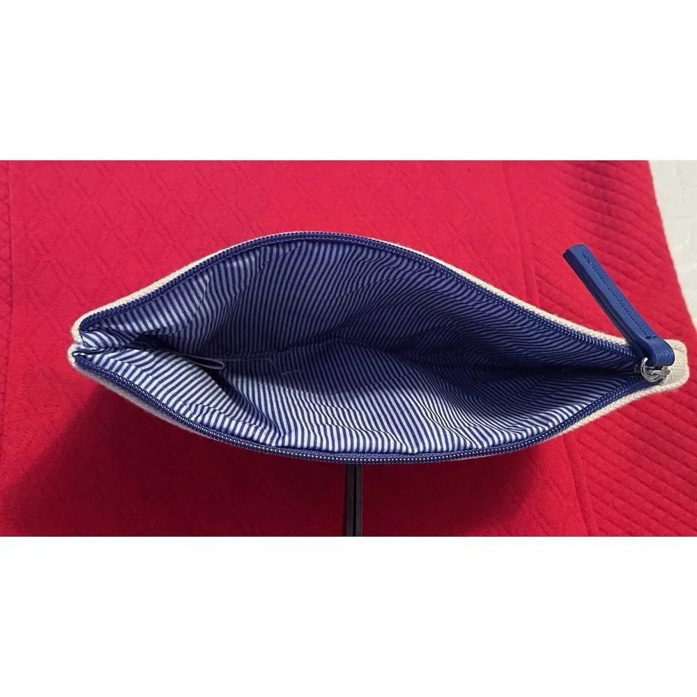 NWOT BRIGHTON LOVE OF ART 2019 SMALL COSMETIC PENCIL POUCH‎ IVORY CANVAS ZIPPED